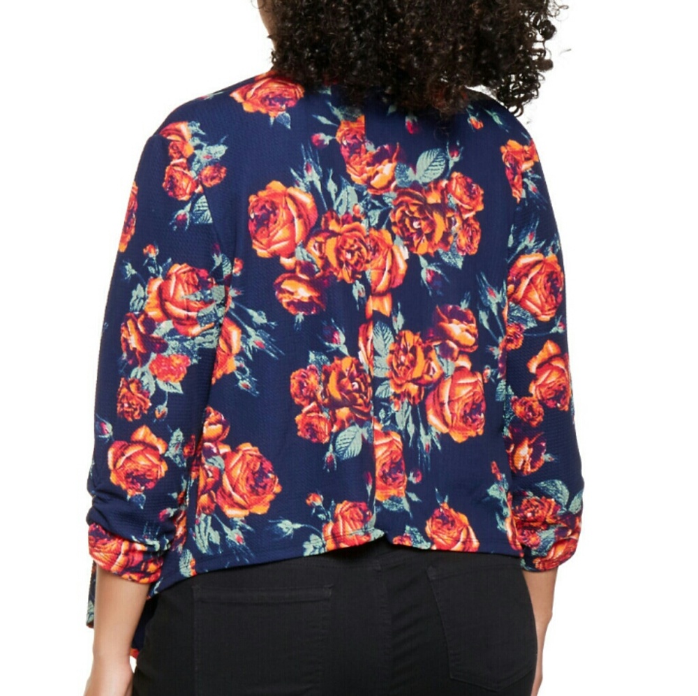 3/4 Sleeve Fly Away Blazer - Picture 2 of 3